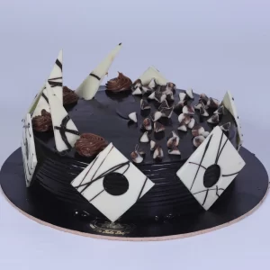 Black And White Choco Chip Cake